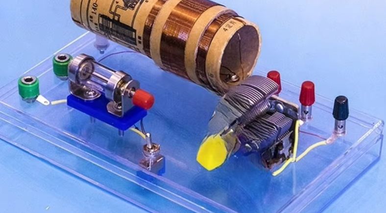 ตัวเก็บประจุแบบปรับค่าได้ 140  - Science Hobbyist บทวิจารณ์และราคา